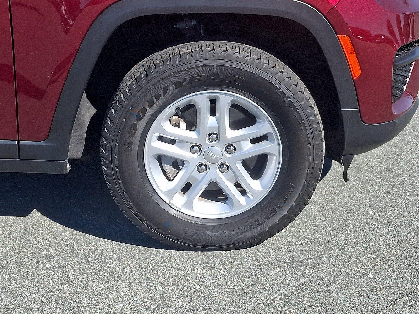 Used 2023 Jeep Grand Cherokee SUV