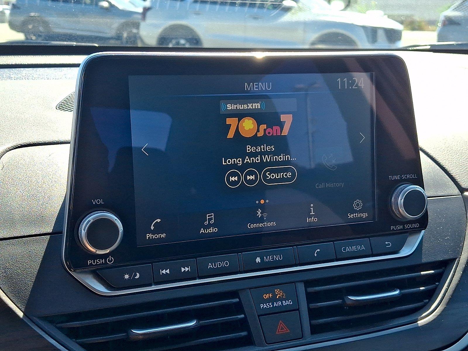 Used 2025 Nissan Altima Sedan