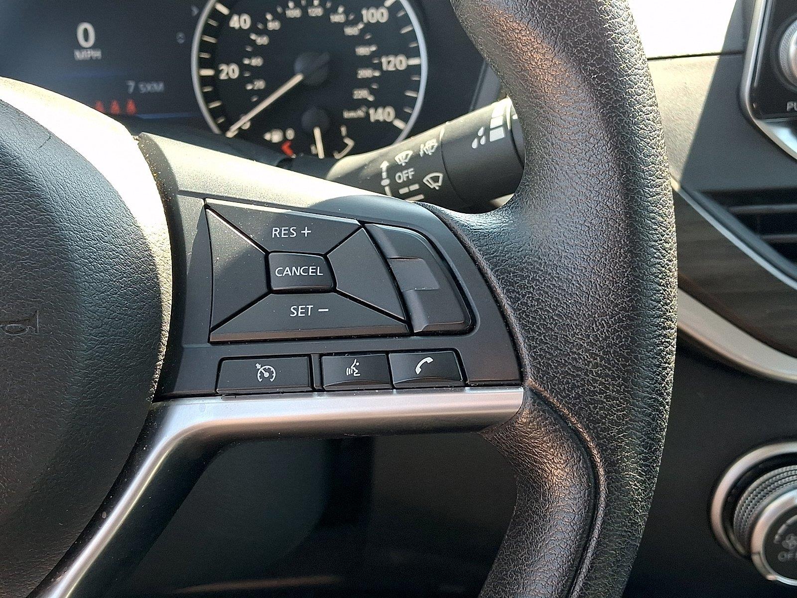 Used 2025 Nissan Altima Sedan