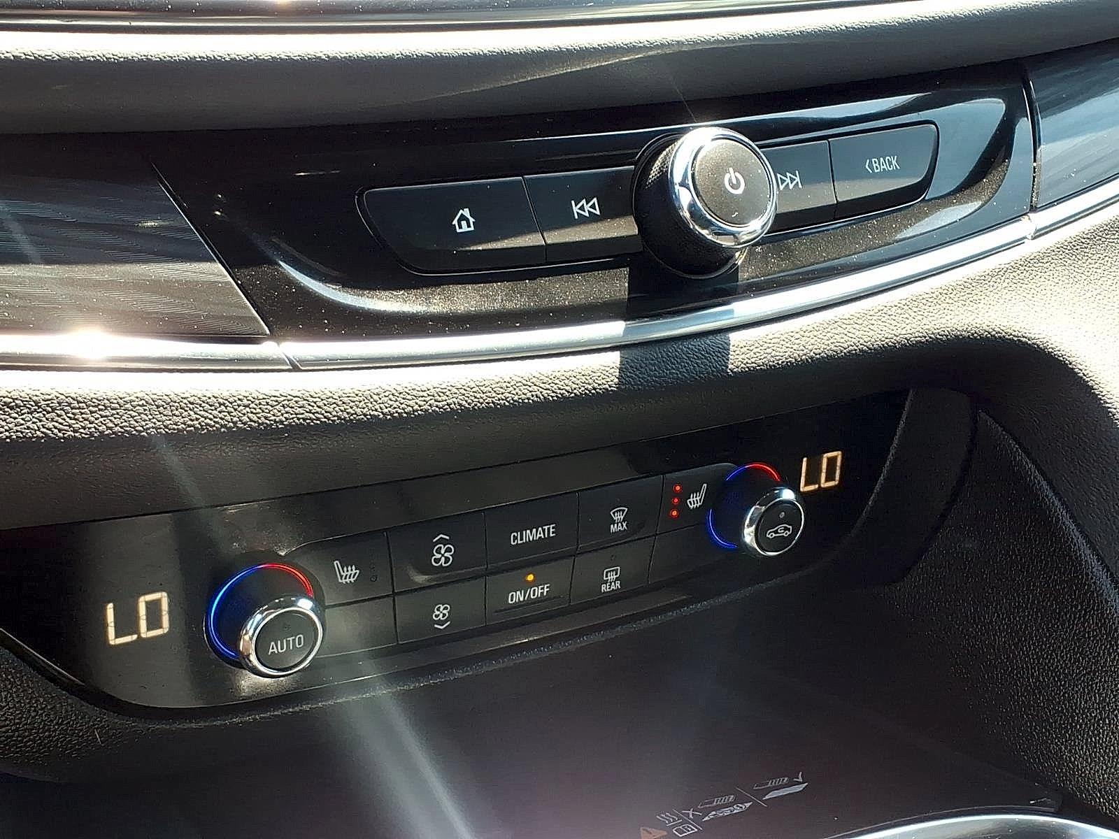 2023 Buick Enclave Essence - Photo 6