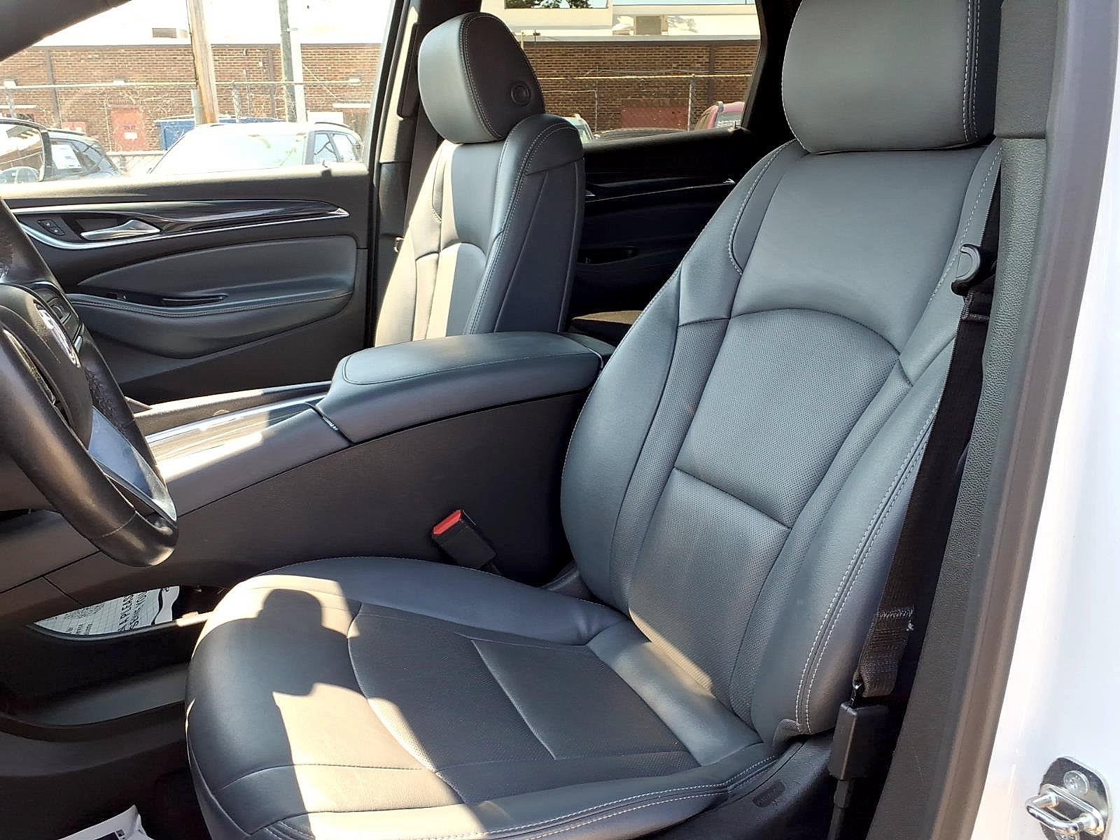 2023 Buick Enclave Essence - Photo 14