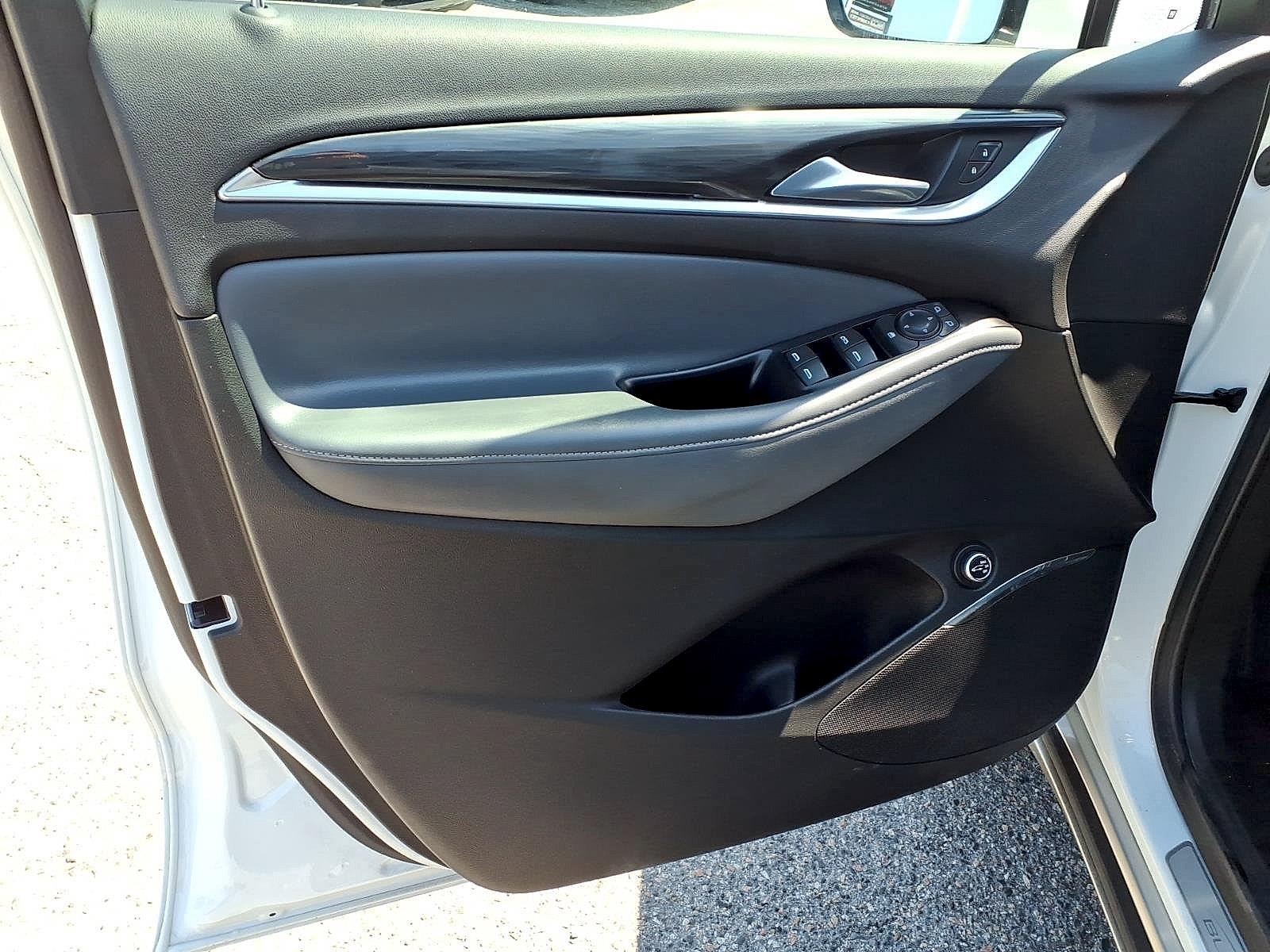 2023 Buick Enclave Essence - Photo 16