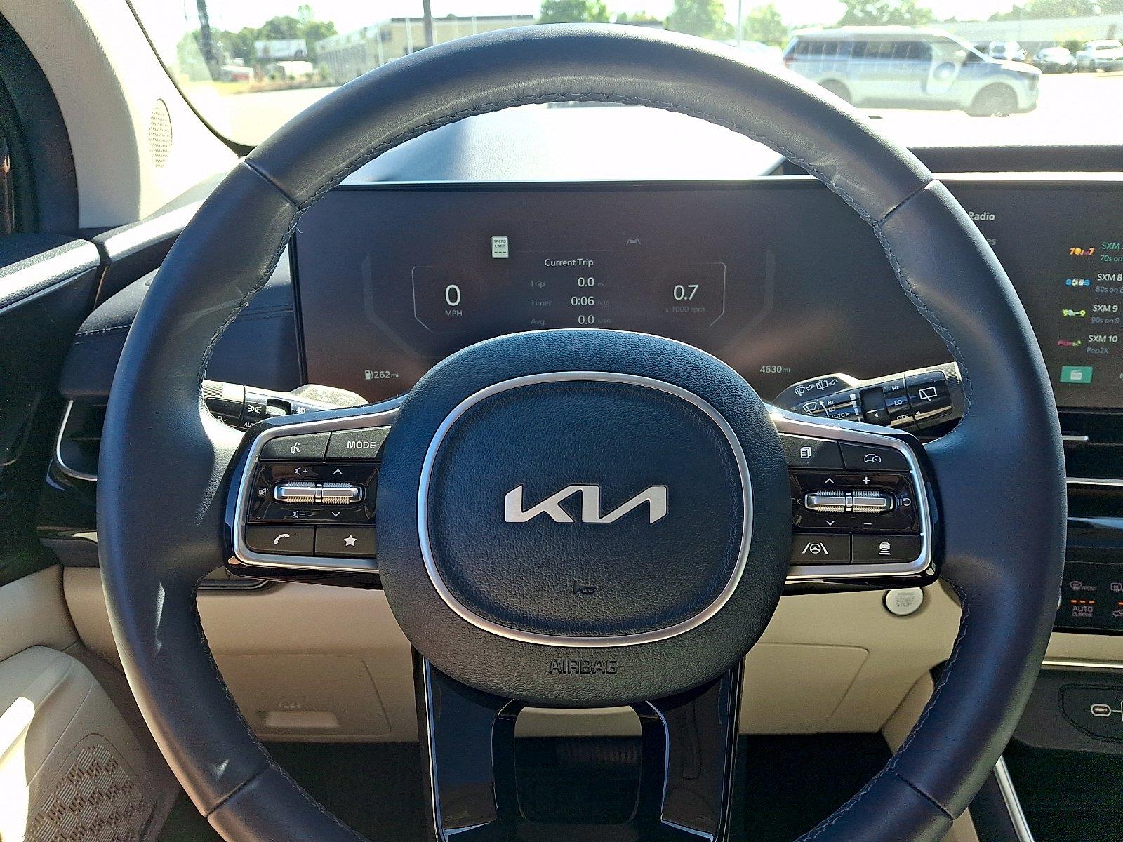 Used 2026 Kia Carnival Van