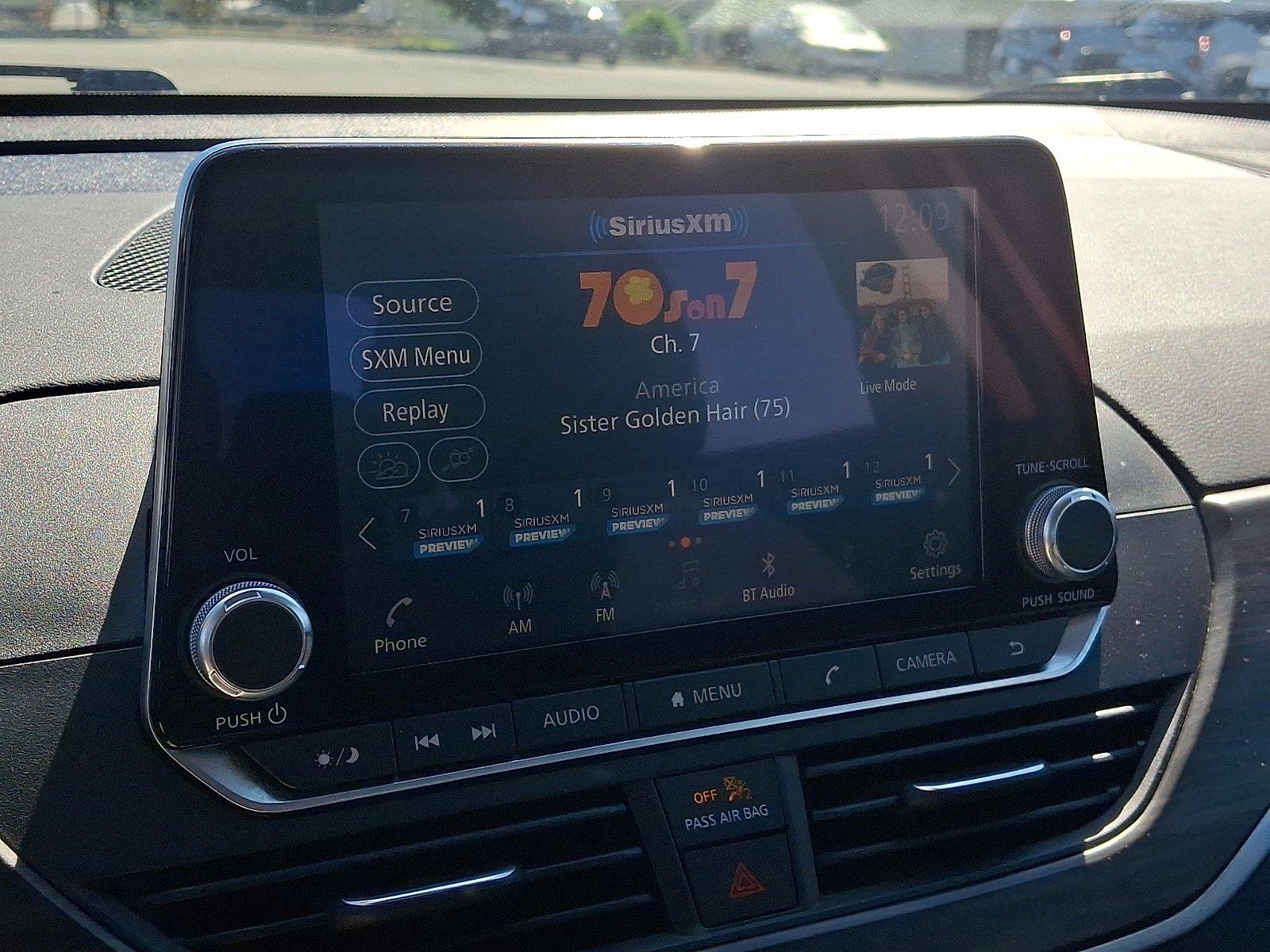Used 2025 Nissan Altima Sedan