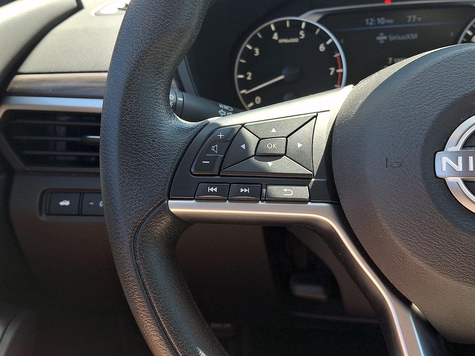 Used 2025 Nissan Altima Sedan