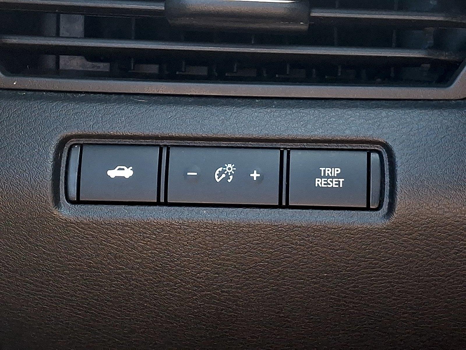 Used 2025 Nissan Altima Sedan