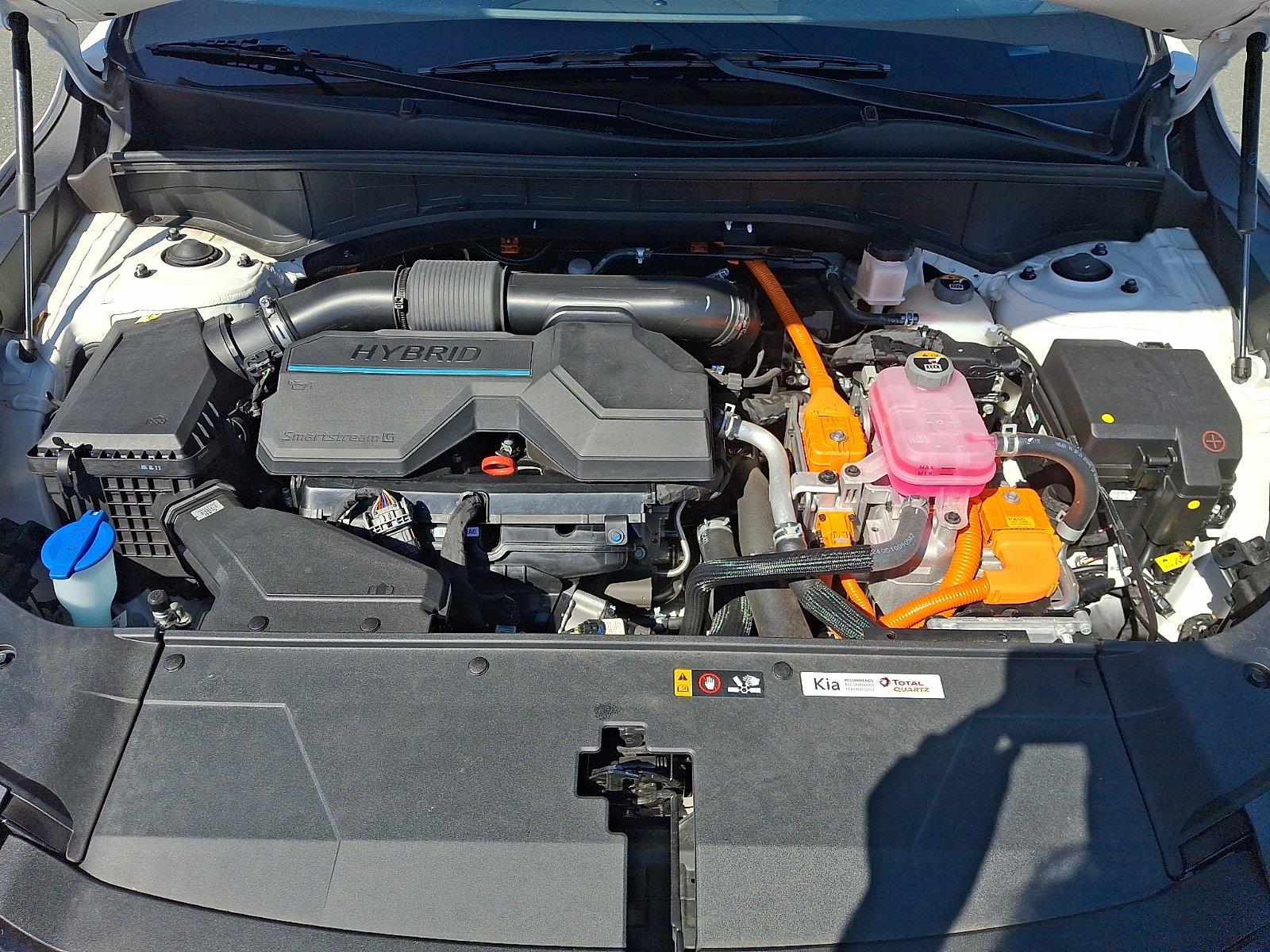 Used 2025 Kia Sorento Hybrid SUV