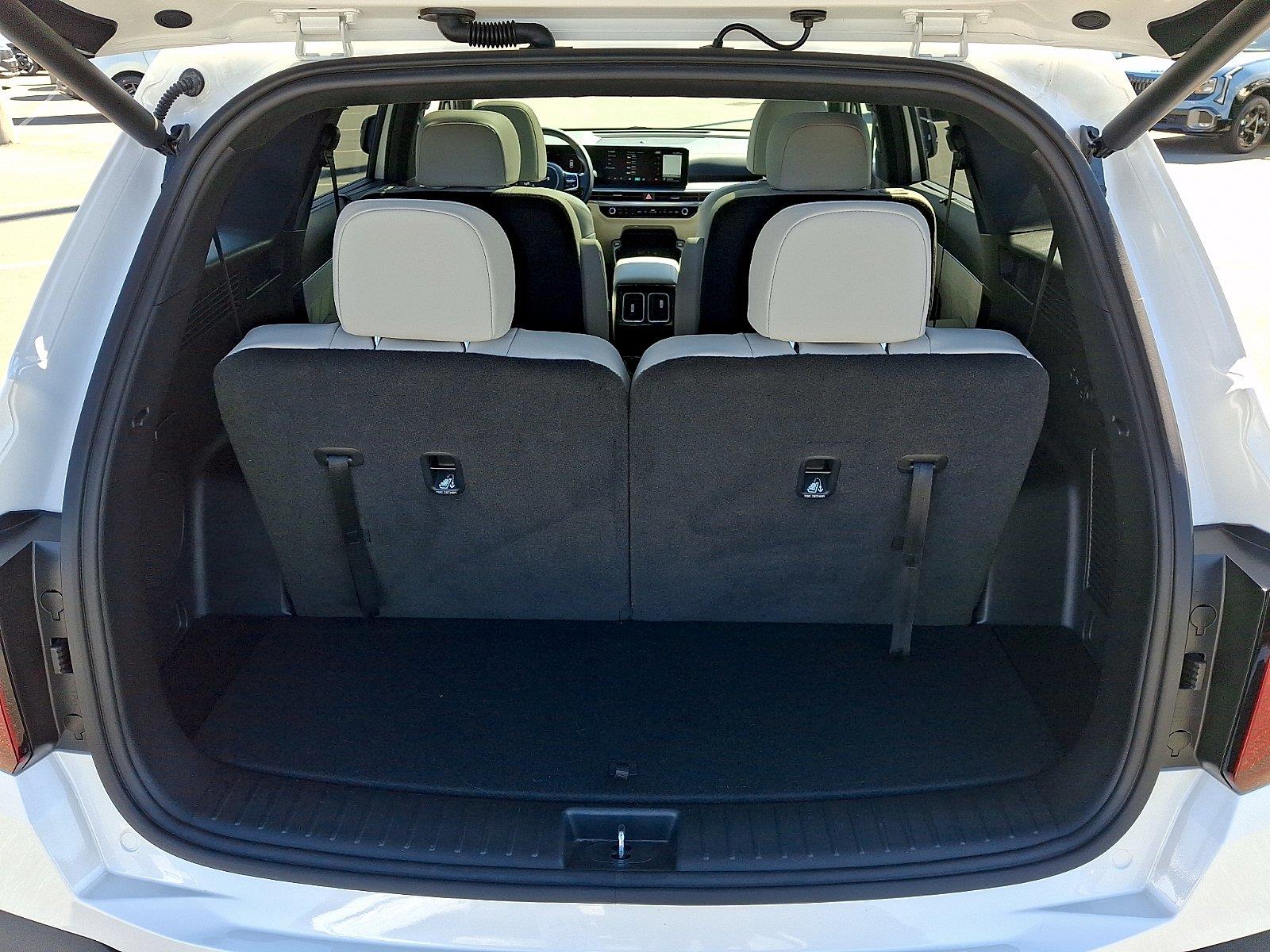 Used 2025 Kia Sorento Hybrid SUV