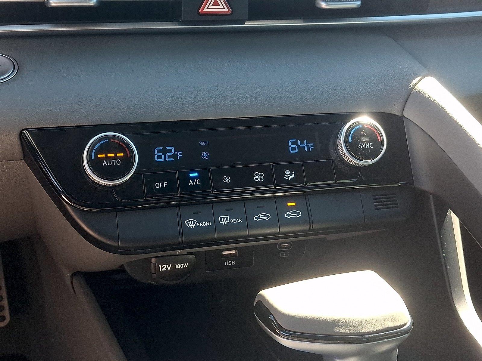 Used 2025 Hyundai Elantra Sedan