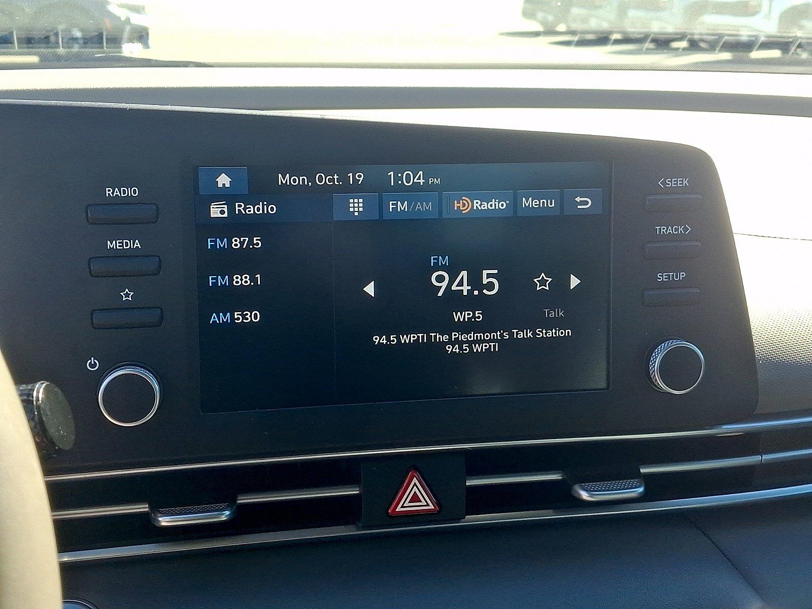 Used 2025 Hyundai Elantra Sedan