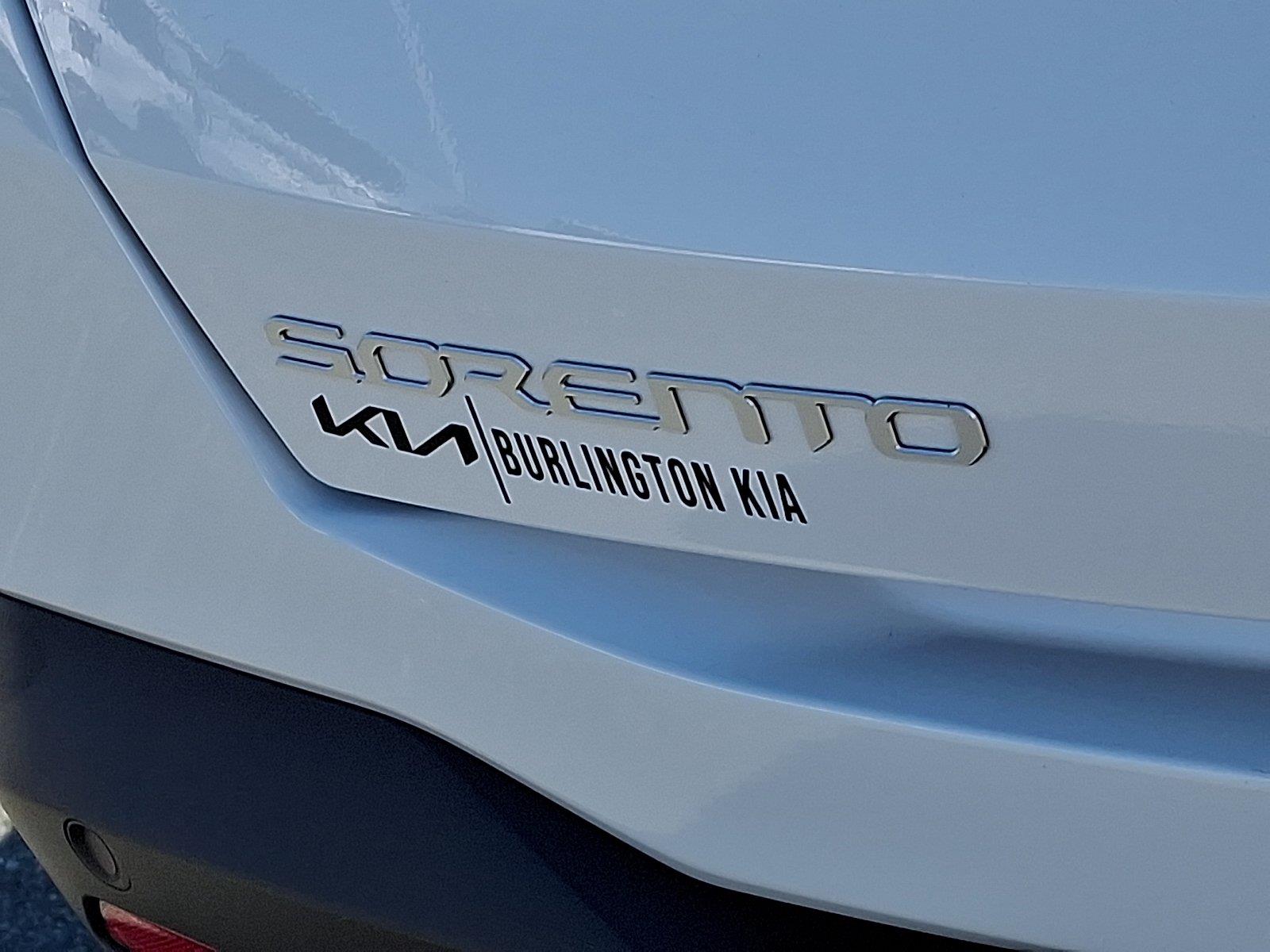 Used 2025 Kia Sorento Hybrid SUV