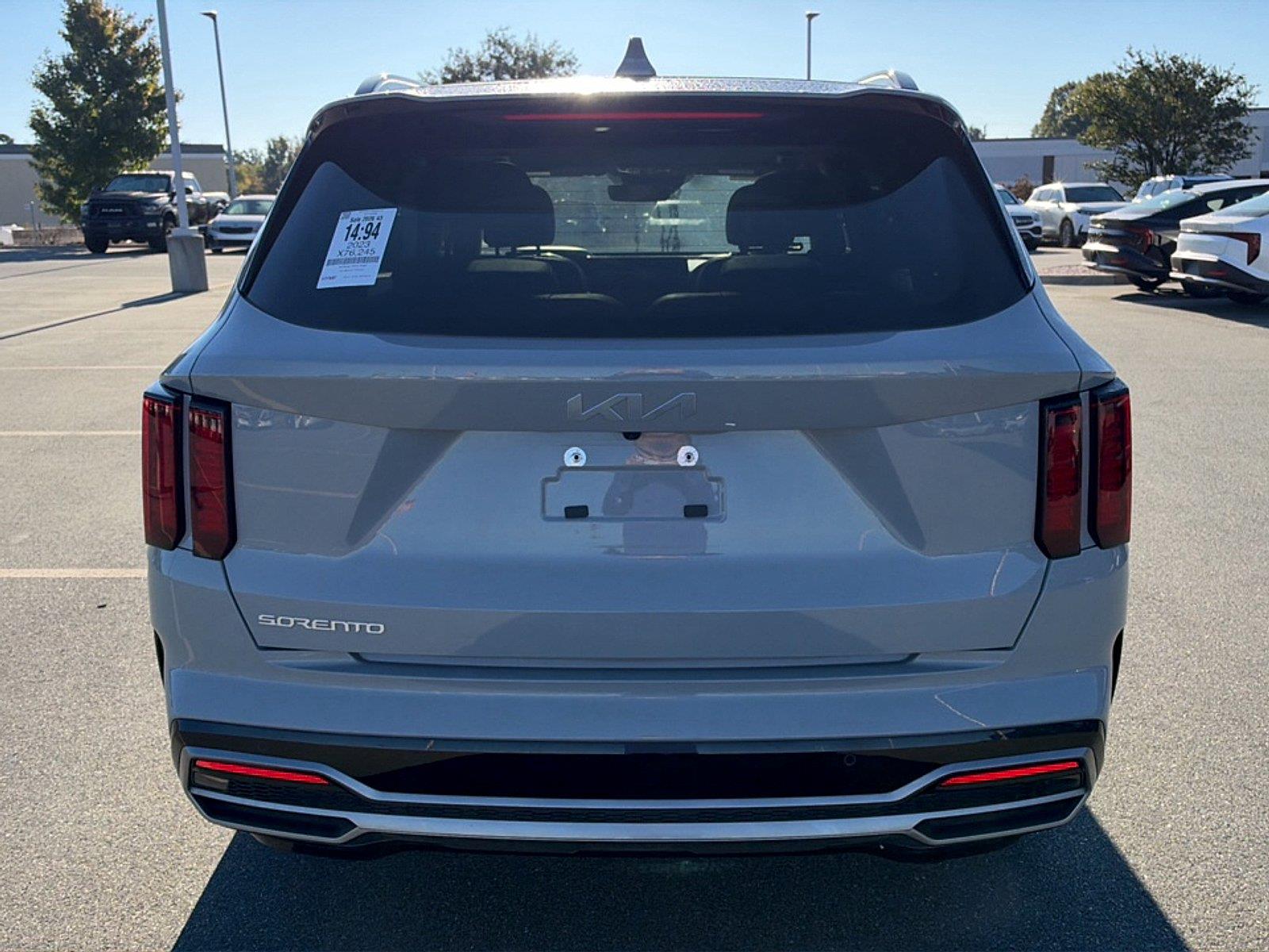 Used 2023 Kia Sorento SUV