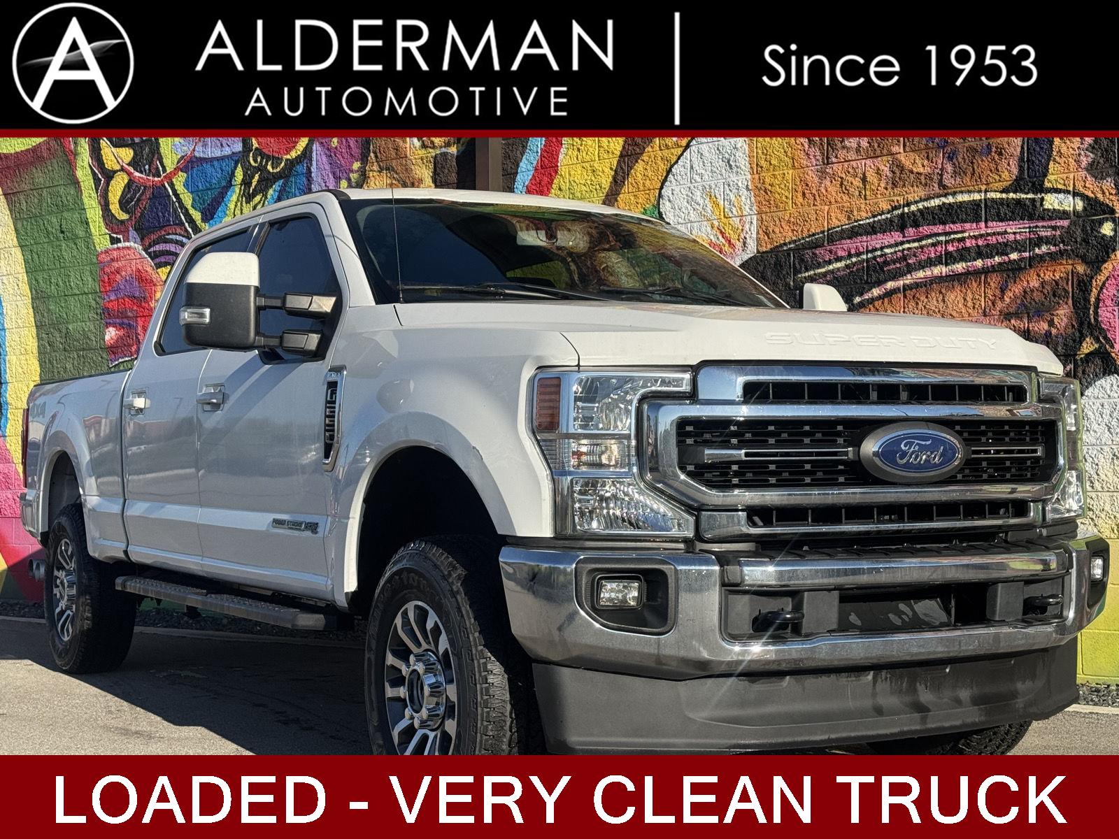 Oxford White 2020 Ford F-250 Super Duty Lariat Crew Cab 4WD Pickup Truck Four-Wheel Drive Automatic