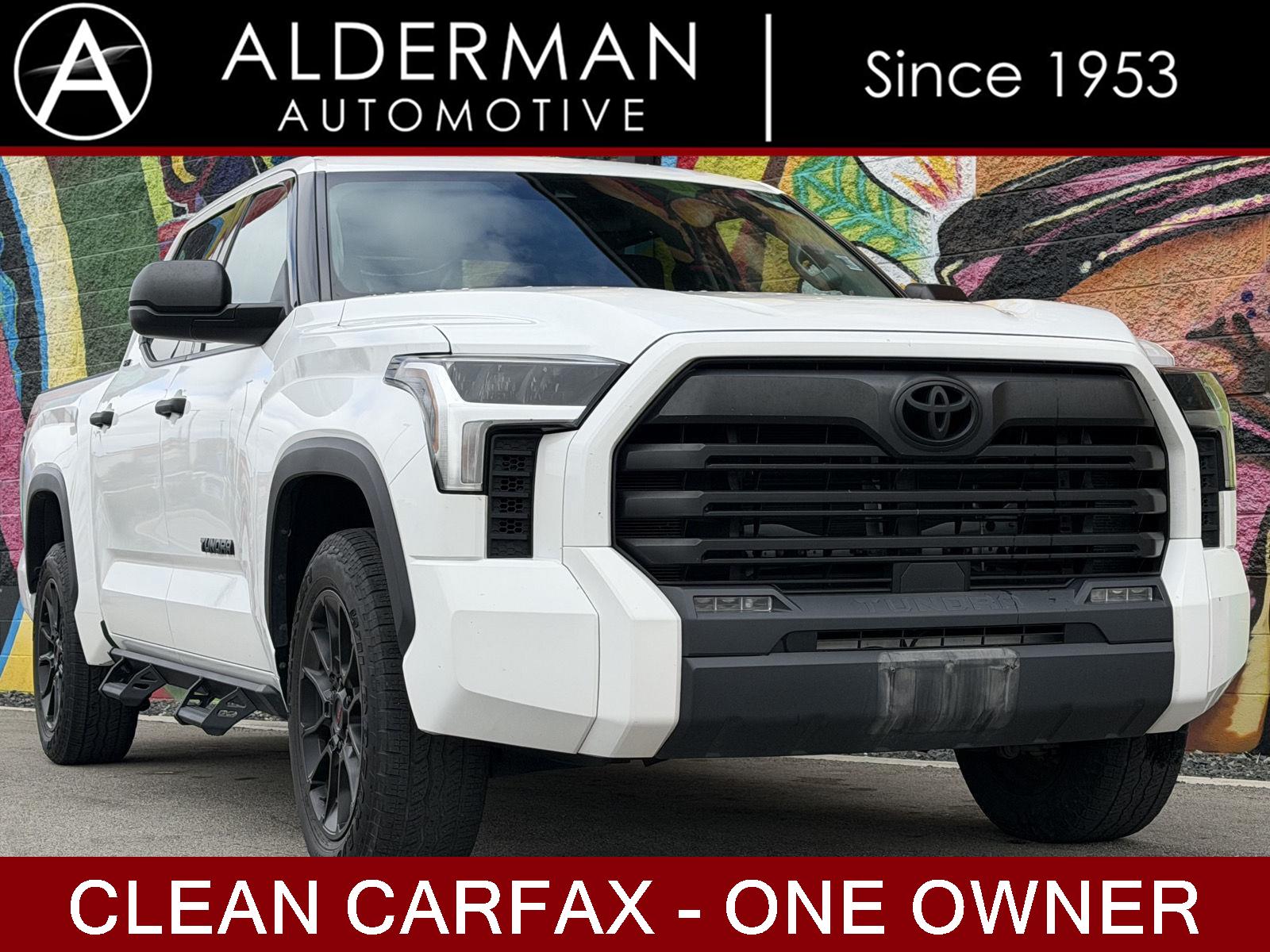 2022 Toyota Tundra SR5 CrewMax Cab RWD