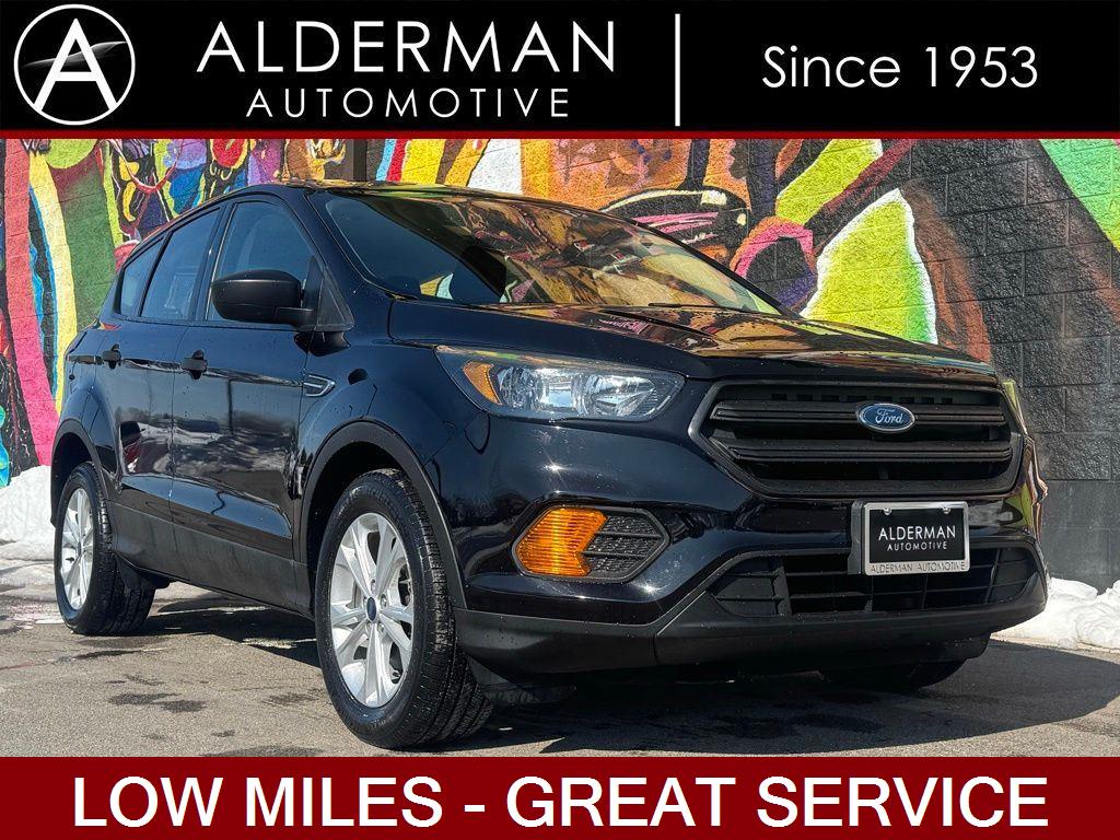 Agate Black 2019 Ford Escape S FWD SUV / Crossover Front-Wheel Drive 6-Speed Automatic