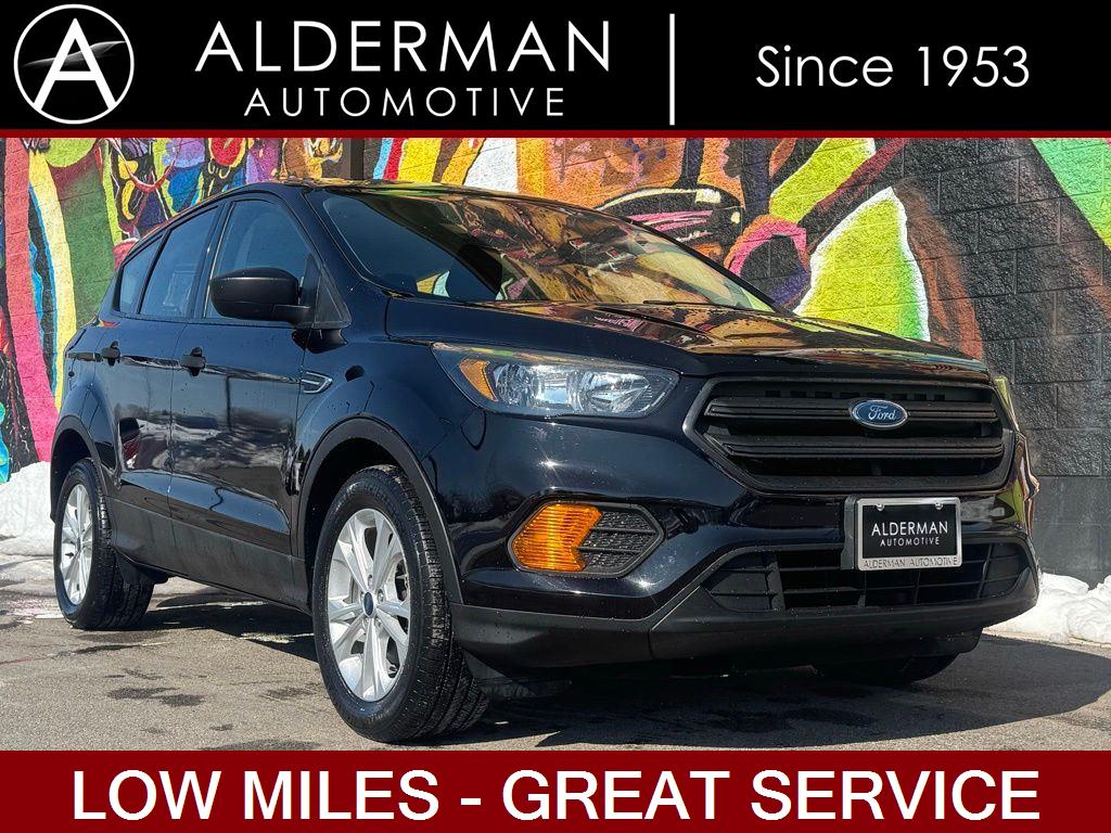Agate Black 2019 Ford Escape S FWD SUV / Crossover Front-Wheel Drive 6-Speed Automatic