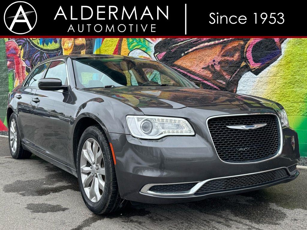 2017 Chrysler 300 Limited AWD