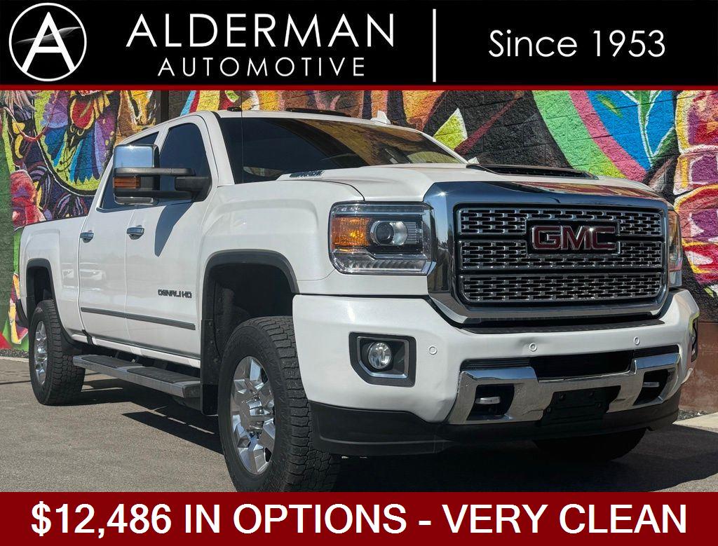 White Frost Tricoat 2018 GMC Sierra 3500HD Denali Crew Cab LB DRW 4WD Pickup Truck Four-Wheel Drive 6-Speed Automatic