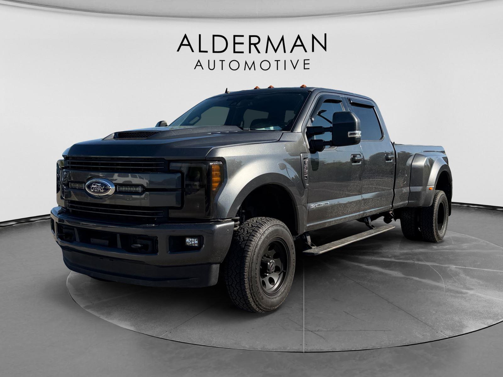 Gray (Magnetic) 2019 Ford F-350 Super Duty Lariat Crew Cab LB DRW 4WD Pickup Truck Four-Wheel Drive 6-Speed Automatic
