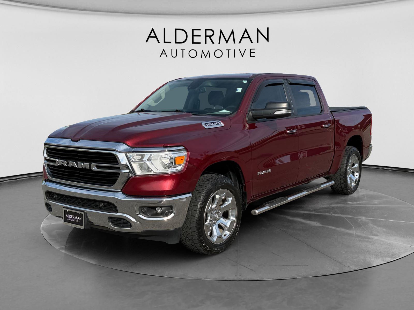 Delmonico Red Pearlcoat 2019 RAM 1500 Big Horn Crew Cab 4WD Pickup Truck Four-Wheel Drive 8-Speed Automatic