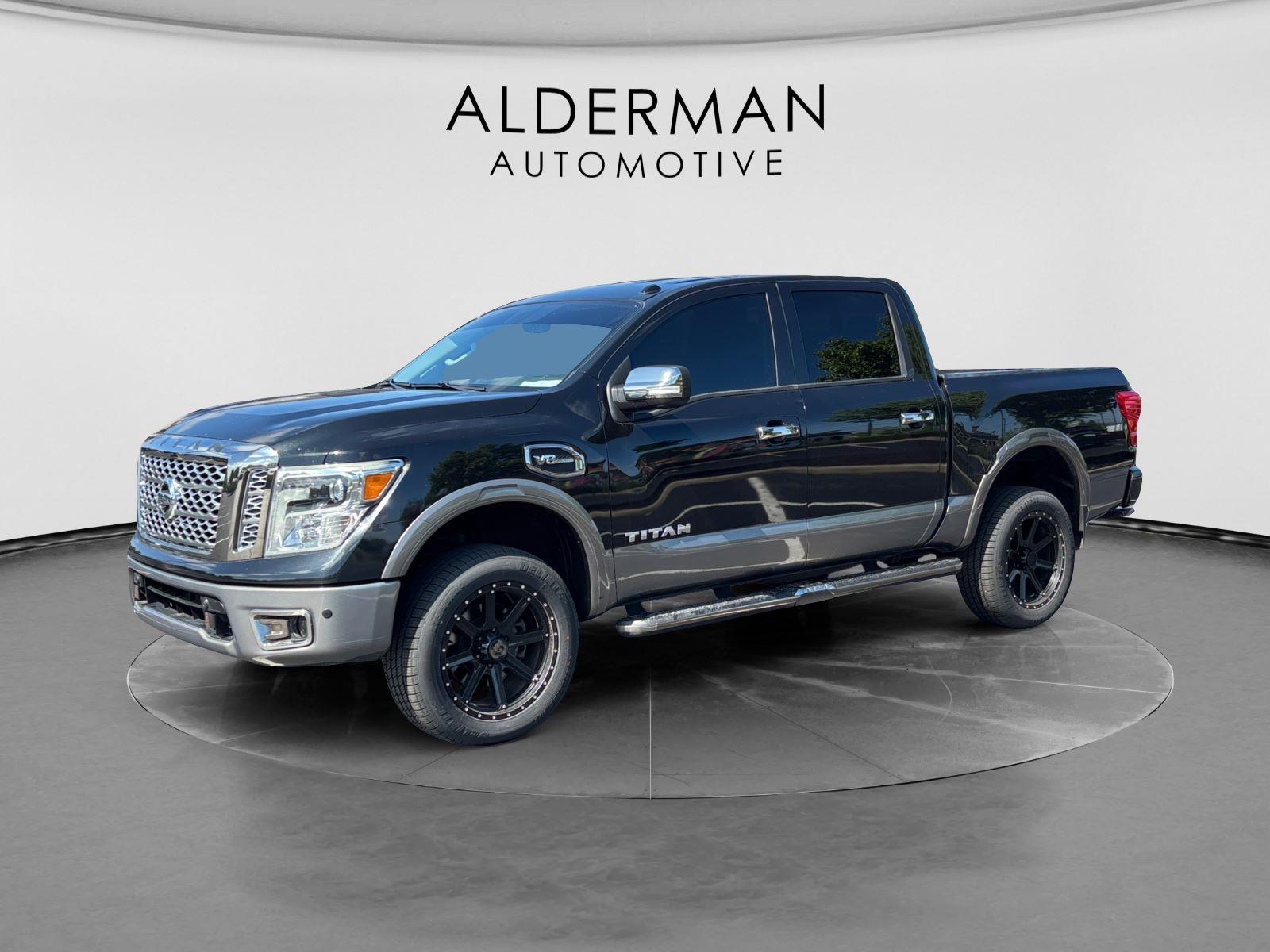 Gray (Magnetic Black) 2017 Nissan Titan Platinum Reserve Crew Cab 4WD Pickup Truck Four-Wheel Drive Automatic