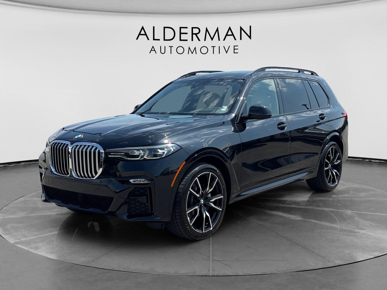 2022 BMW X7 xDrive40i's photo