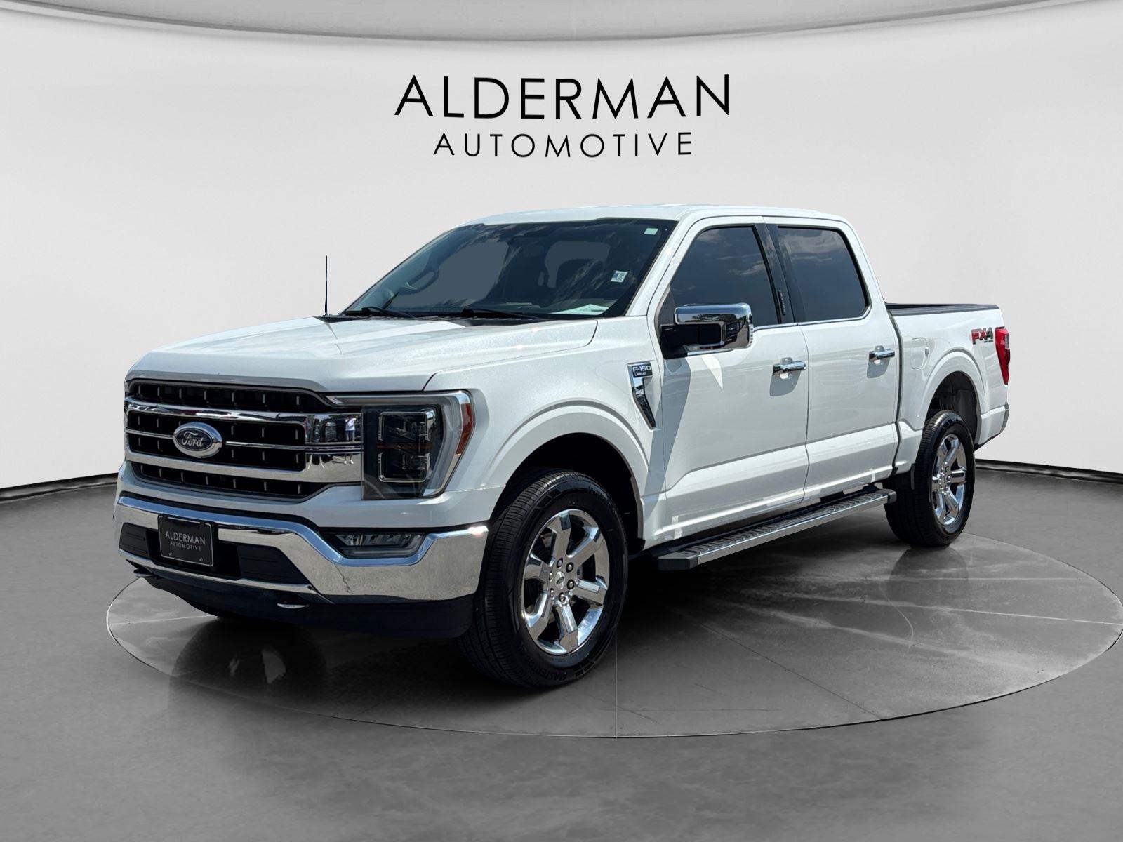 Star White Metallic Tri-Coat 2021 Ford F-150 Lariat SuperCrew 4WD Pickup Truck Four-Wheel Drive Automatic