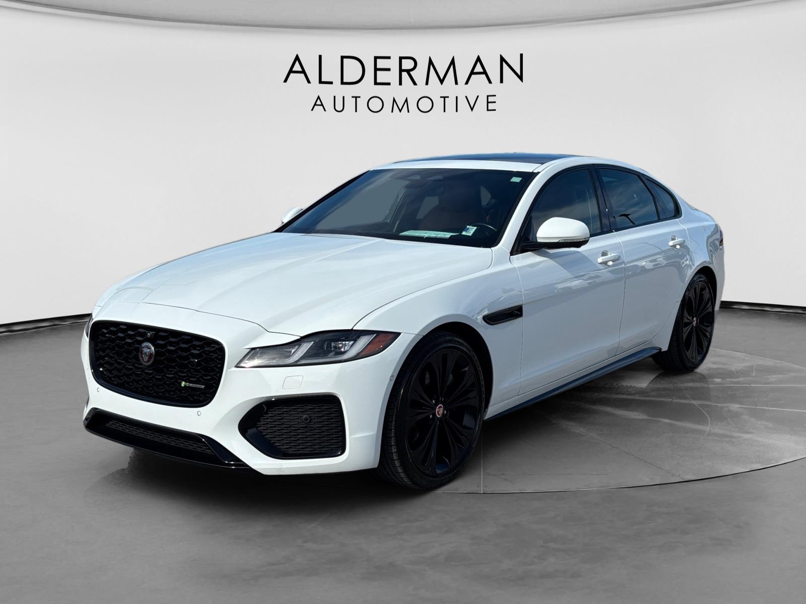 Fuji White 2021 Jaguar XF P300 R-Dynamic SE AWD Sedan All-Wheel Drive Automatic