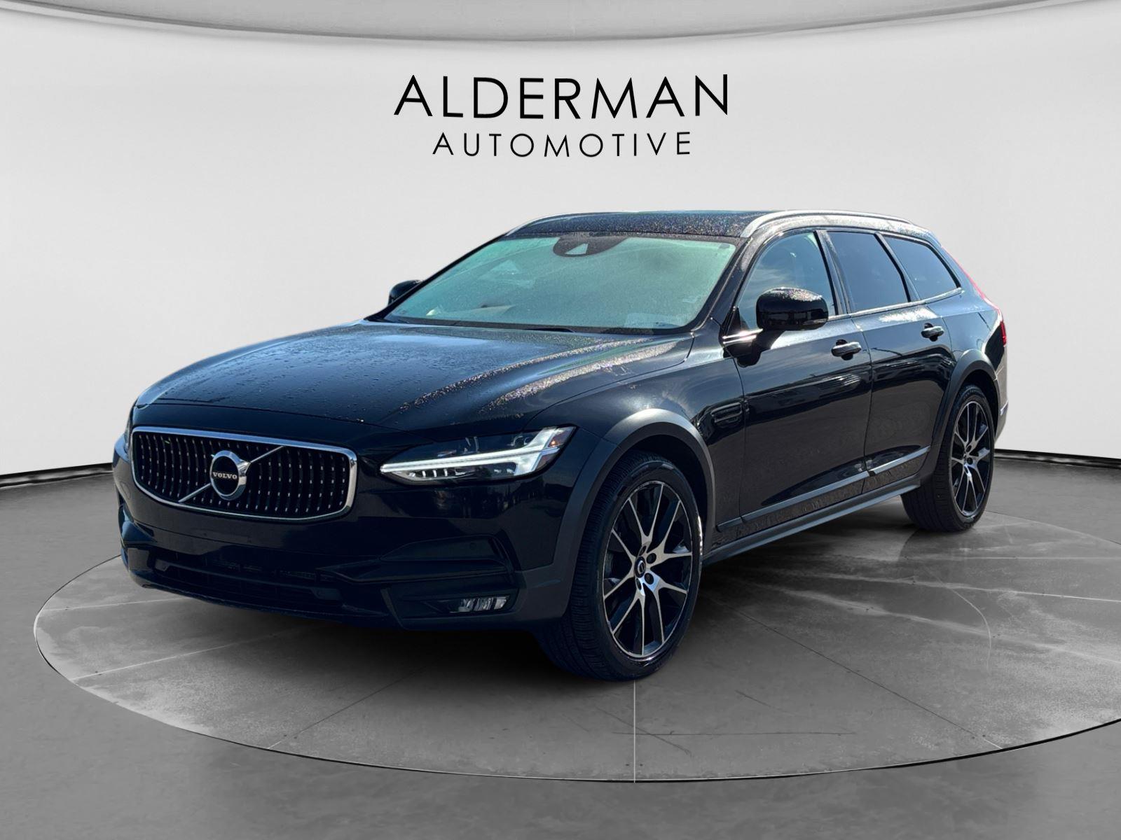 Onyx Black Metallic 2020 Volvo V90 Cross Country T6 AWD Wagon All-Wheel Drive Automatic