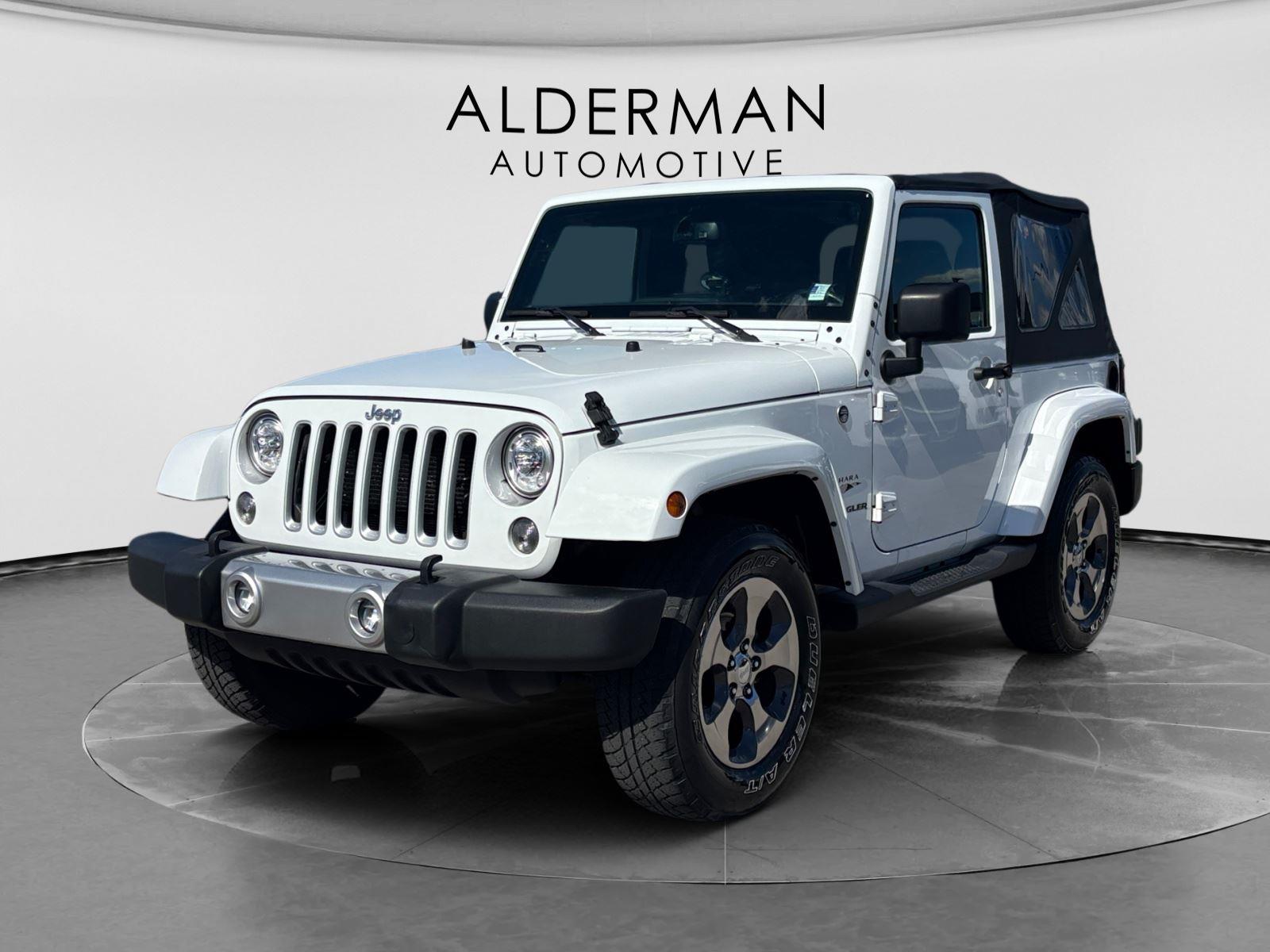 Bright White Clearcoat 2017 Jeep Wrangler SUV / Crossover Four-Wheel Drive 5-Speed Automatic