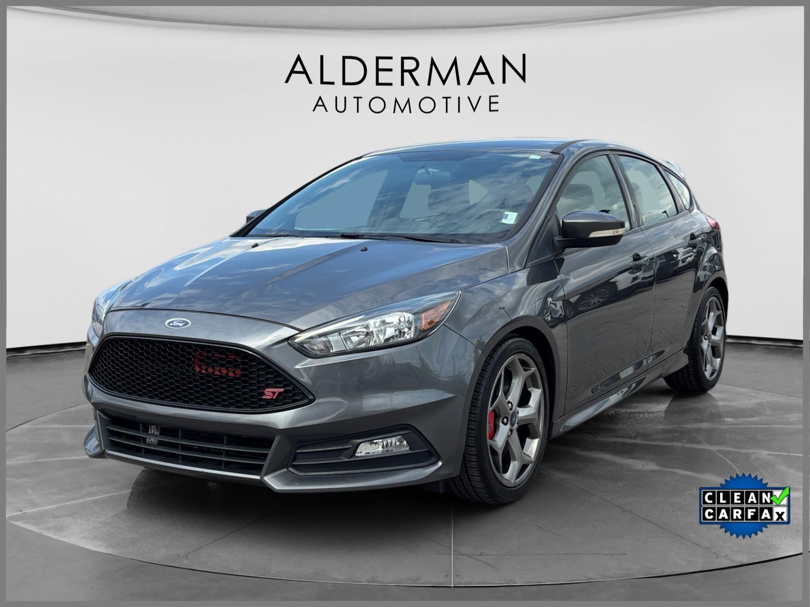 2018 Ford Focus ST