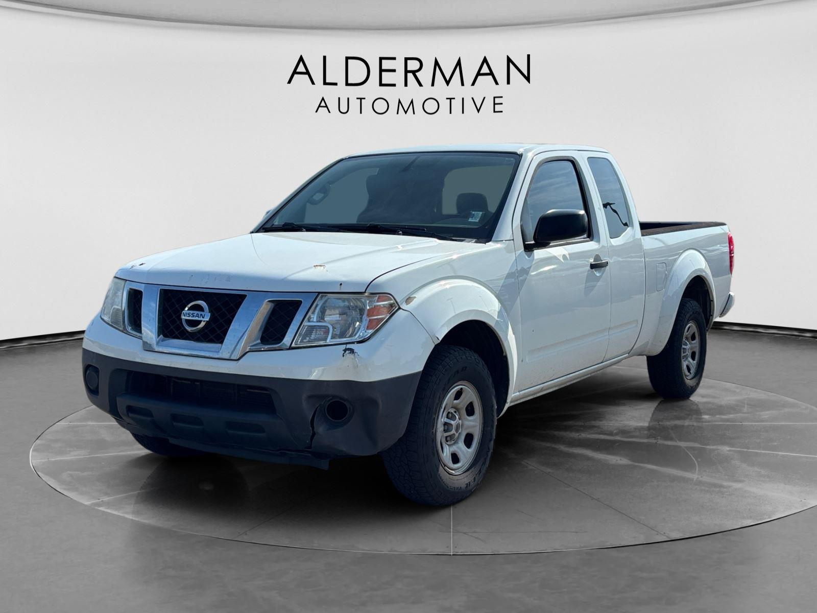 Glacier White 2017 Nissan Frontier Pickup Truck 4X2 Automatic