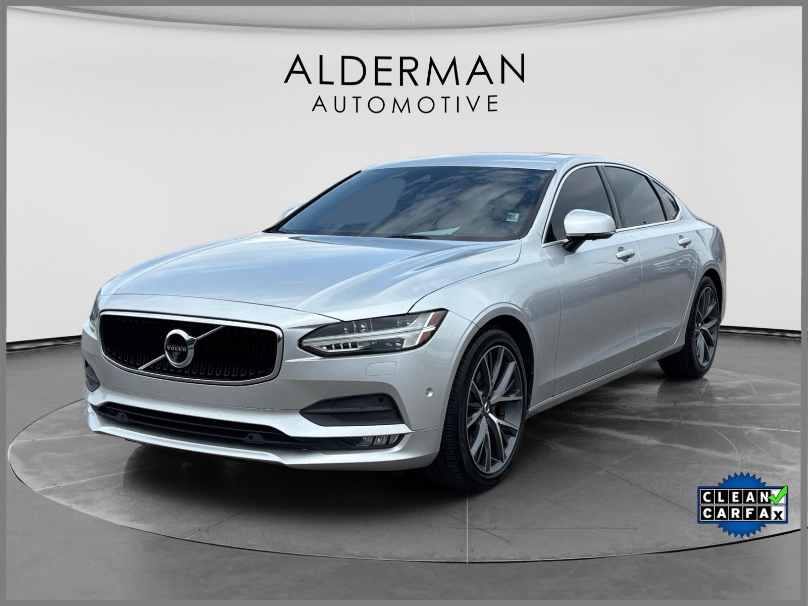  2018 Volvo S90 T5 Momentum   
