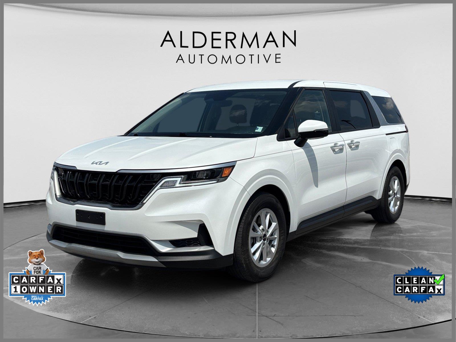 Snow White Pearl 2024 Kia Carnival Minivan Front-Wheel Drive 8-Speed Automatic