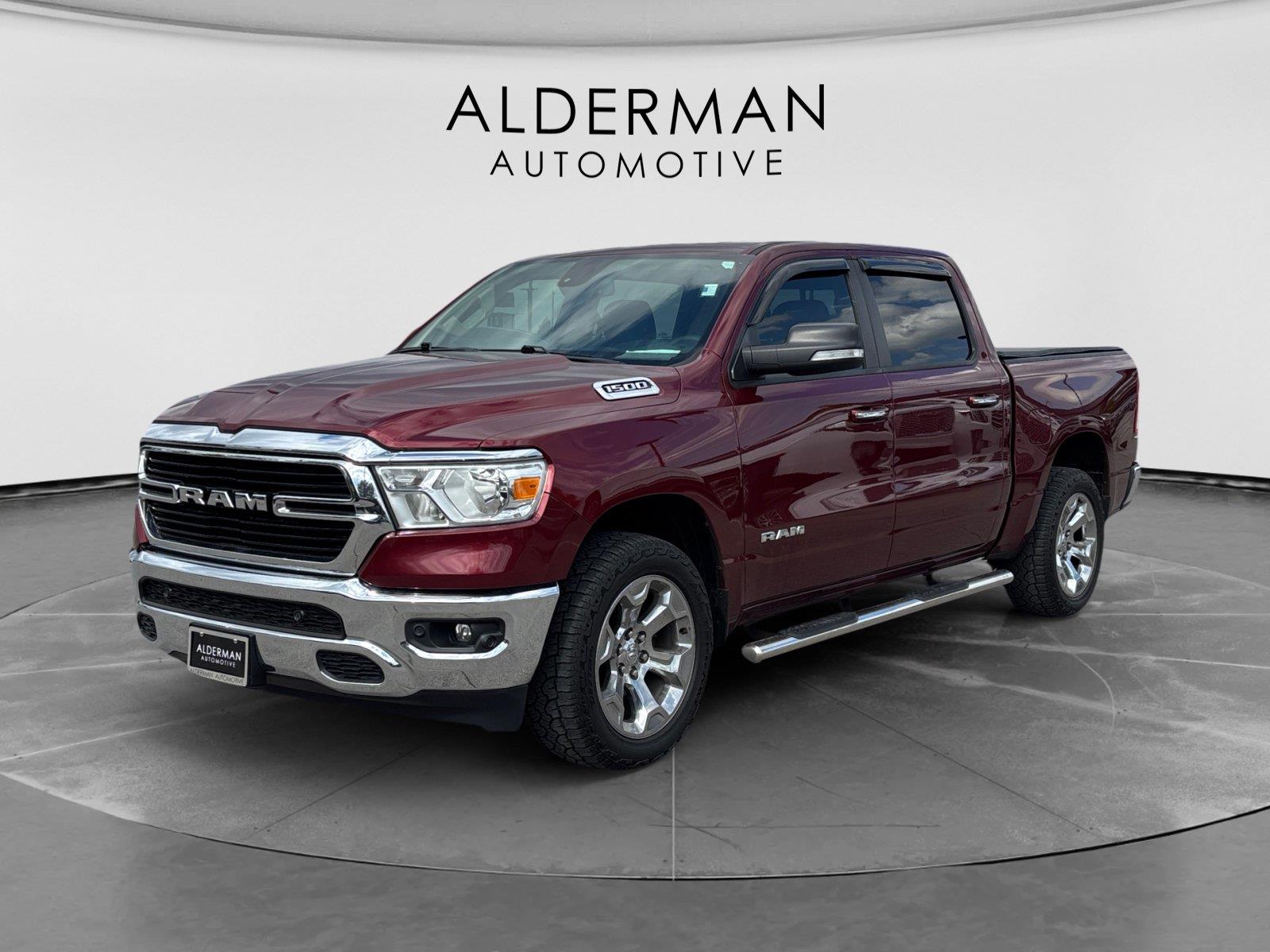 Delmonico Red Pearlcoat 2019 RAM 1500 Pickup Truck Four-Wheel Drive 8-Speed Automatic