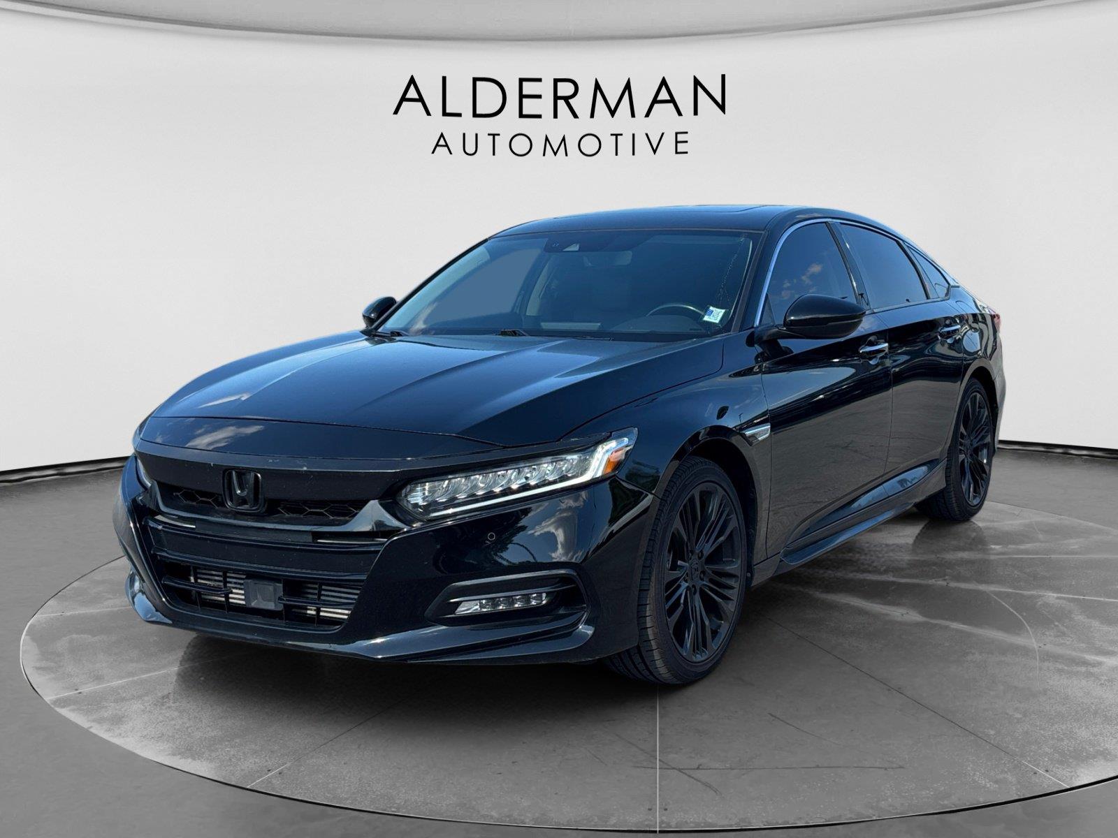  2018 Honda Accord 2.0T Touring FWD   