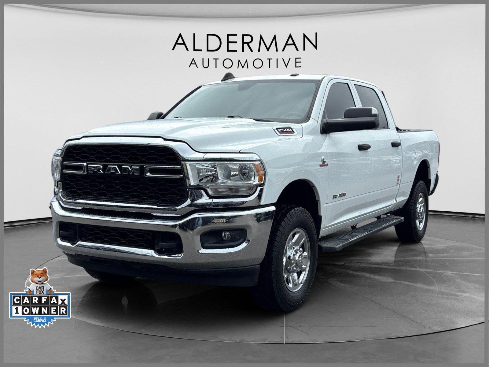 Bright White Clearcoat 2022 RAM 2500 Pickup Truck Four-Wheel Drive 6-Speed Automatic