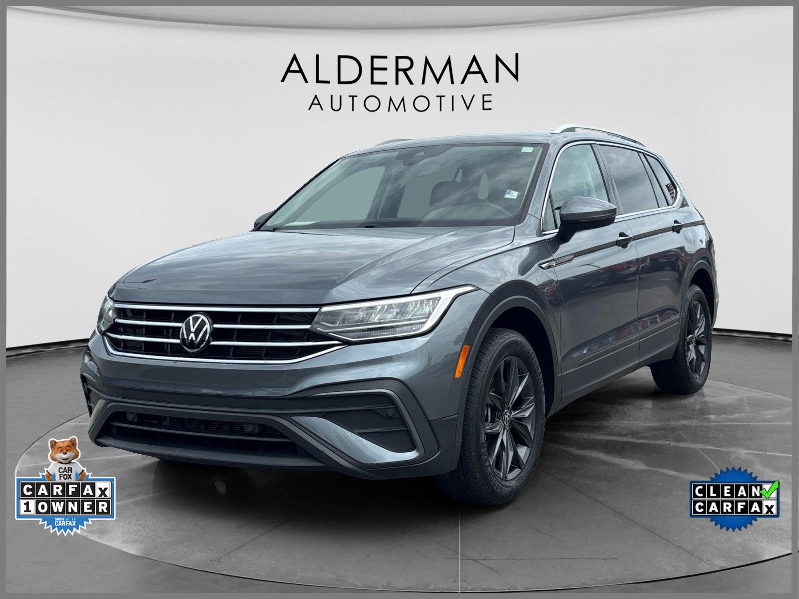 Platinum Gray Metallic 2023 Volkswagen Tiguan SUV / Crossover All-Wheel Drive Automatic