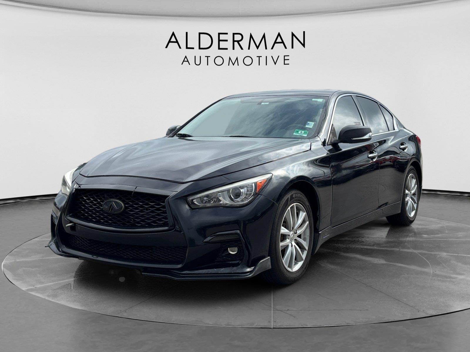  2015 INFINITI Q50 3.7 Premium AWD   