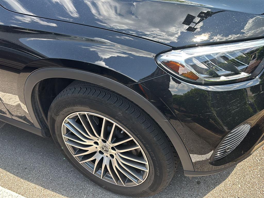 Black 2024 Mercedes-Benz GLC 300 4MATIC SUV / Crossover All-Wheel Drive Automatic