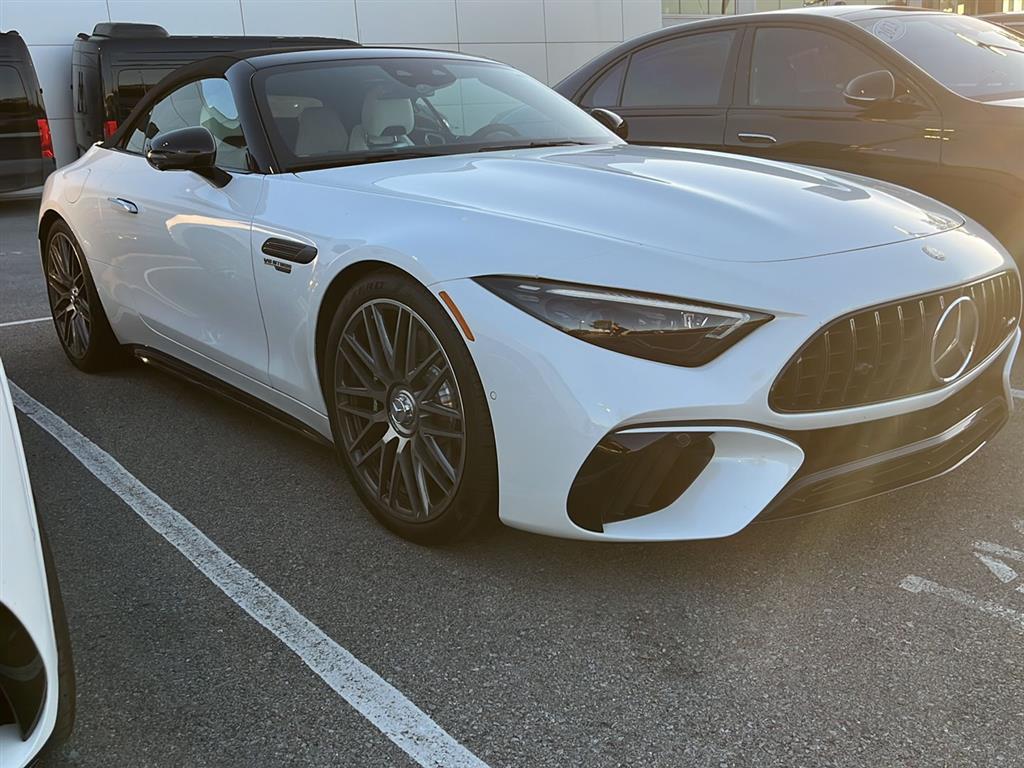 MANUFAKTUR Moonlight White Metallic 2025 Mercedes-Benz SL-Class AMG SL 55 4MATIC Convertible All-Wheel Drive Automatic