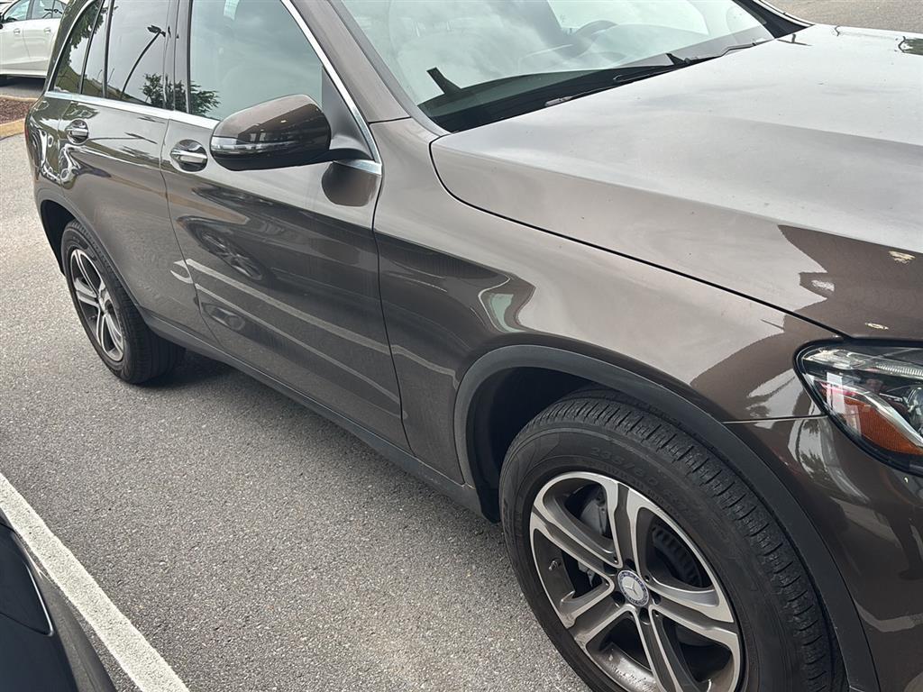 Dakota Brown Metallic 2017 Mercedes-Benz GLC 300 SUV / Crossover Rear-Wheel Drive Automatic
