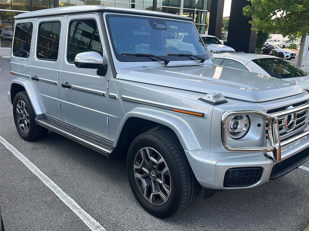 Iridium Silver Metallic 2025 Mercedes-Benz G-Class SUV / Crossover All-Wheel Drive Automatic