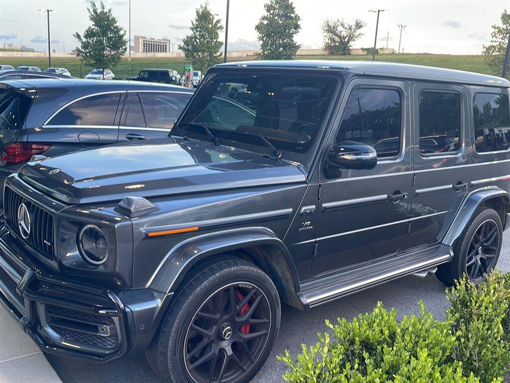 Gray (MANUFAKTUR Graphite Metallic) 2023 Mercedes-Benz G-Class SUV / Crossover All-Wheel Drive Automatic