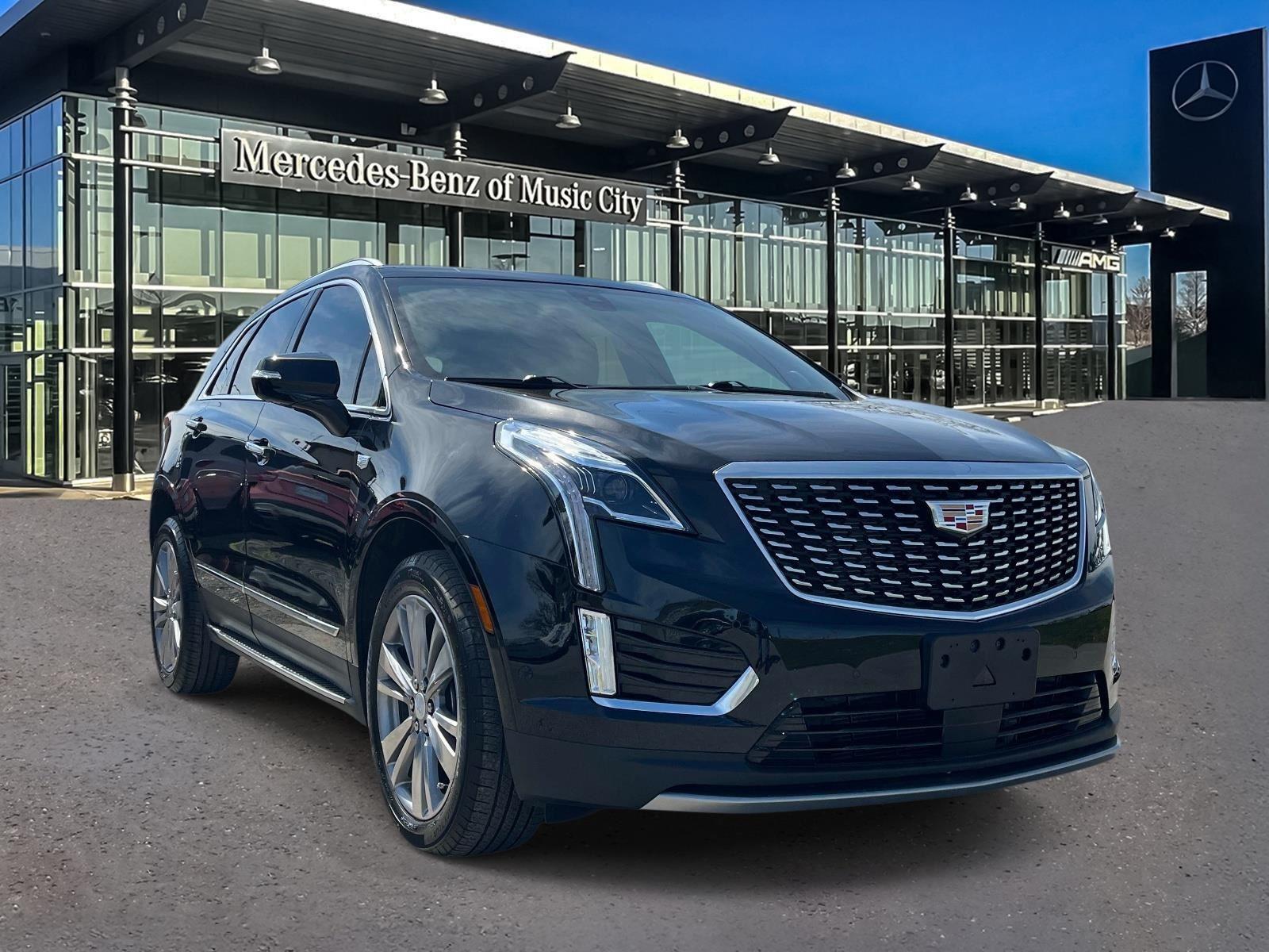 Stellar Black Metallic 2024 Cadillac XT5 Premium Luxury FWD SUV / Crossover Front-Wheel Drive 9-Speed Automatic