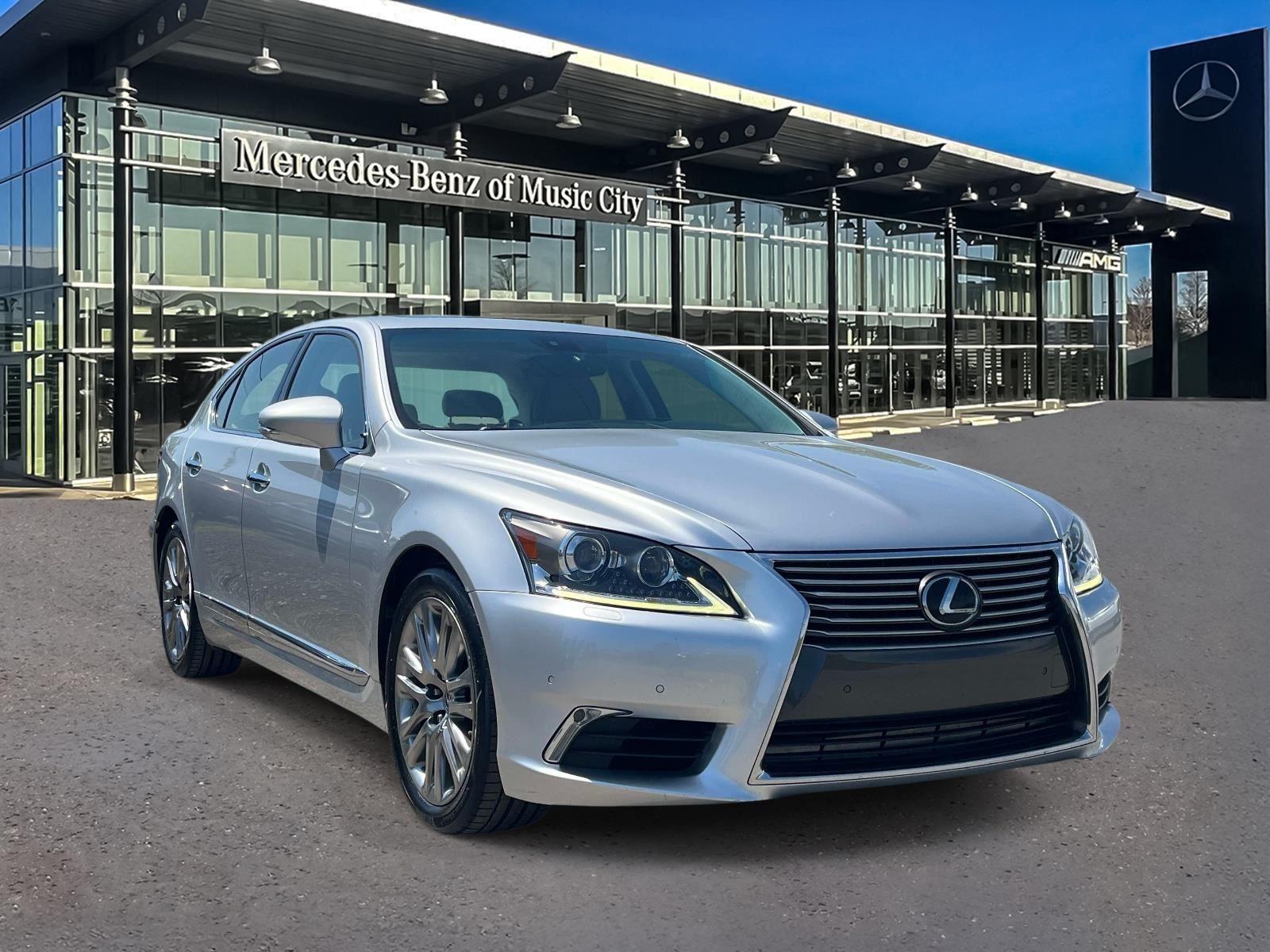 Gray (Liquid Platinum) 2017 Lexus LS 460 RWD Sedan Rear-Wheel Drive Automatic