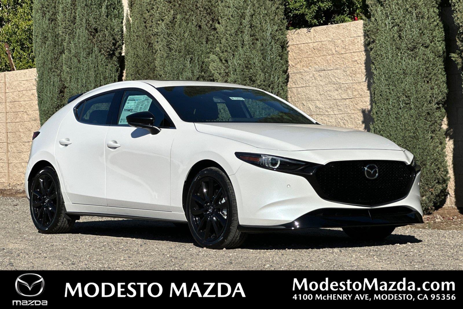 Snowflake White Pearl Mica 2026 Mazda MAZDA3 Hatchback All-Wheel Drive Automatic