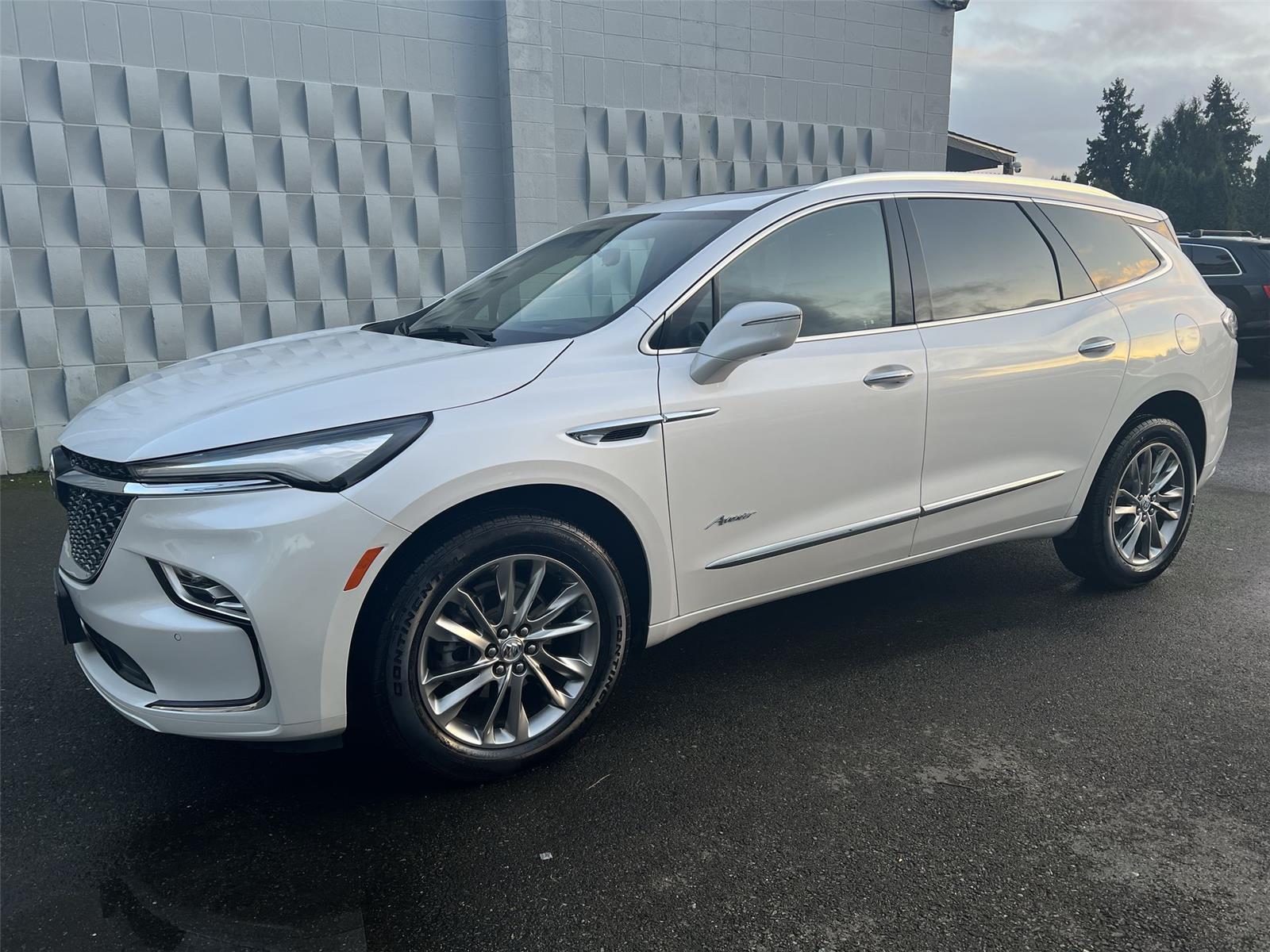 2024 Buick Enclave Avenir AWD