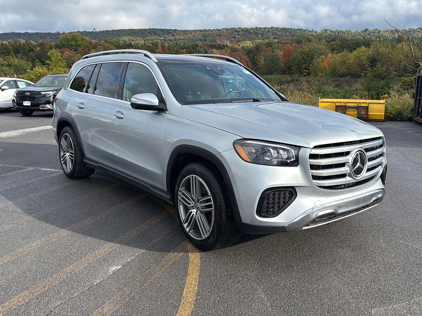 2026 Mercedes-Benz GLS Base