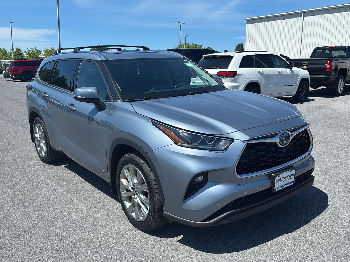 Moondust 2021 Toyota Highlander Hybrid SUV / Crossover All-Wheel Drive Continuously Variable Transmission